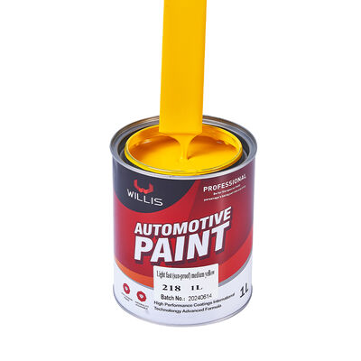 Fabriklieferung Auto-Refinish Reparaturfarbe 2K Mittelgelbe Acrylflüssigkeitsbeschichtung Bacecoat Top Coat Autosprayfarben